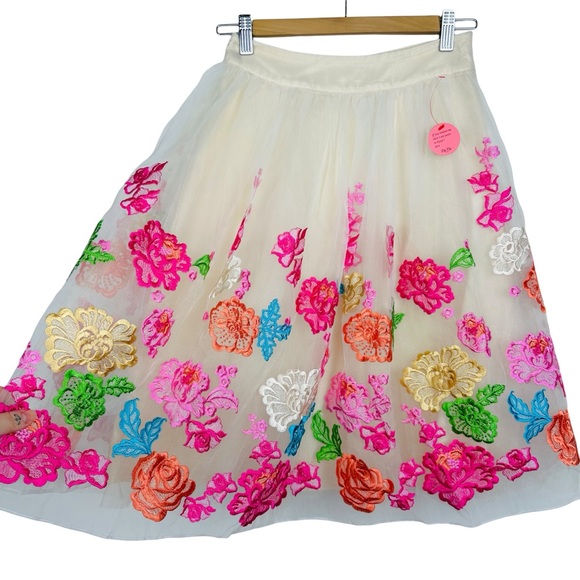 Modcloth Chi Chi London Cerys Rainbow Floral Embroidered Tulle Circle Skirt 2 - Picture 7 of 14